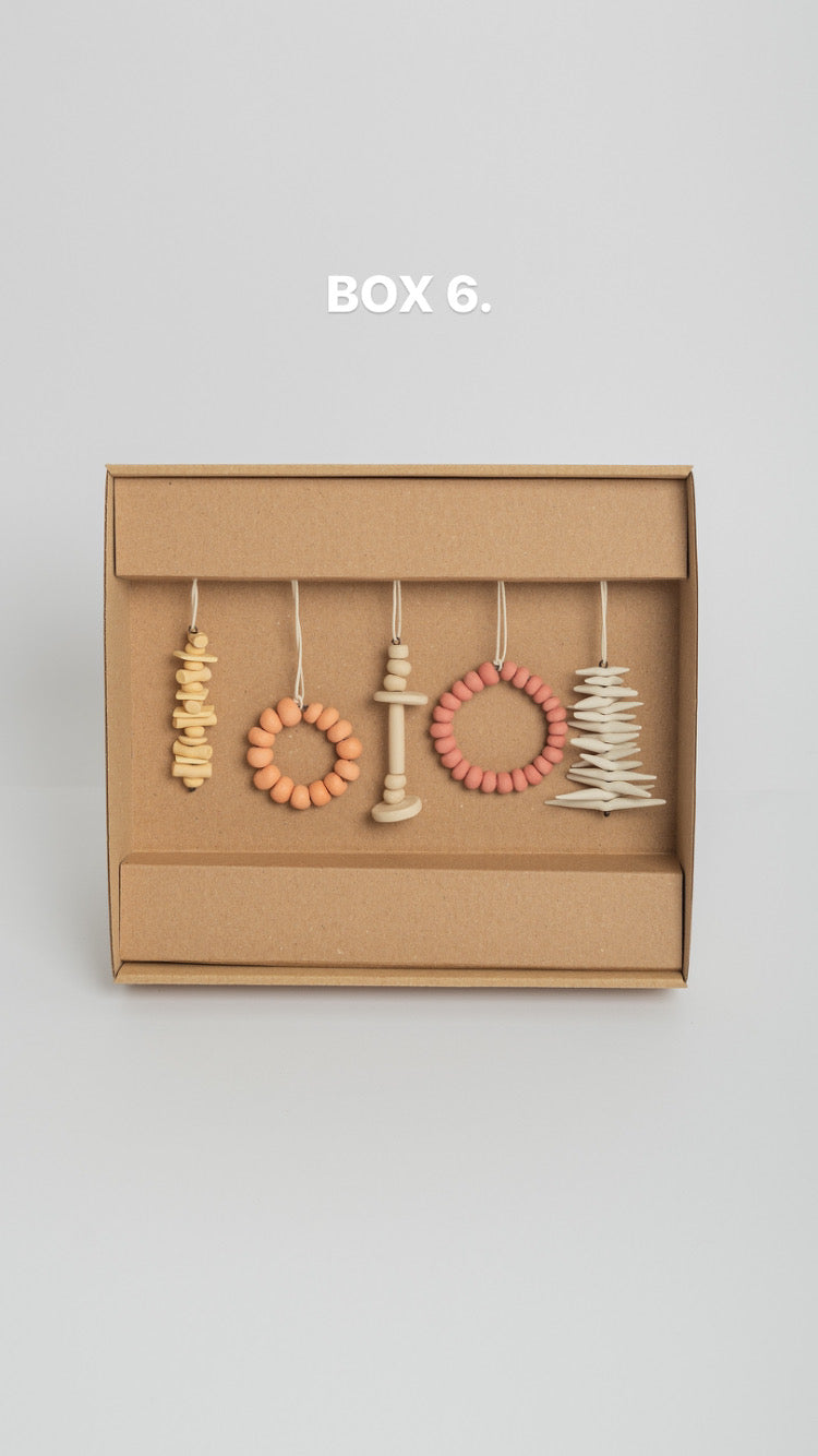 CHRISTMAS ornament - 5 pieces